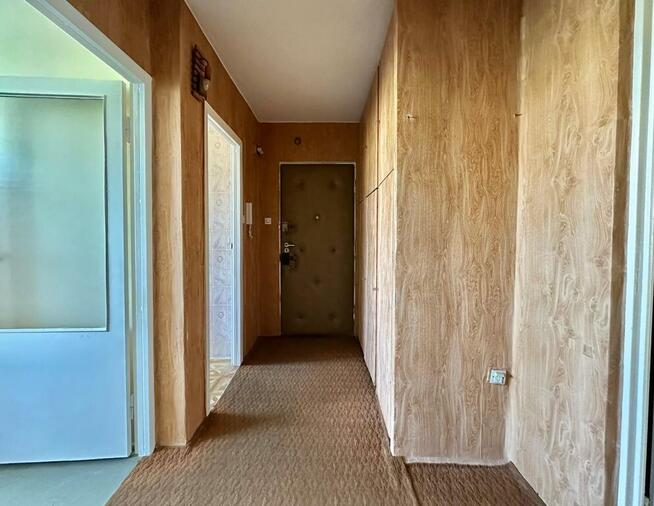 Przestronne i ustawne mieszkanie blisko metra