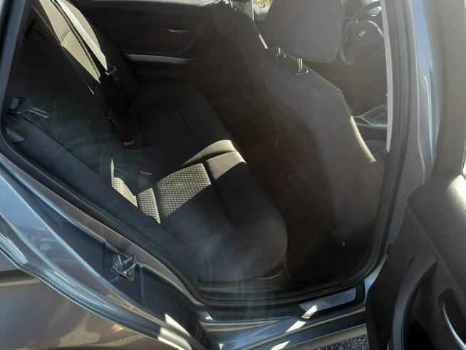 BMW 318 Zarejestrowany i ubezpieczony.