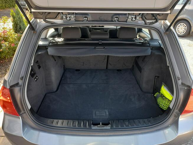 BMW 318 Zarejestrowany i ubezpieczony.