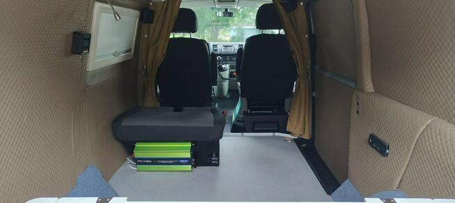 Volkswagen Transporter Long, 4x4 motion, zabudowa kamper-wyprawowy.