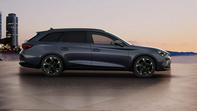 Cupra Leon Sportstourer - Manual - Pakiet EDGE