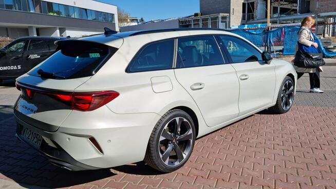 Cupra Leon Sportstourer 150KM - DSG - Pakiet Edge - Pakiet Zimowy - Intelligent Drive