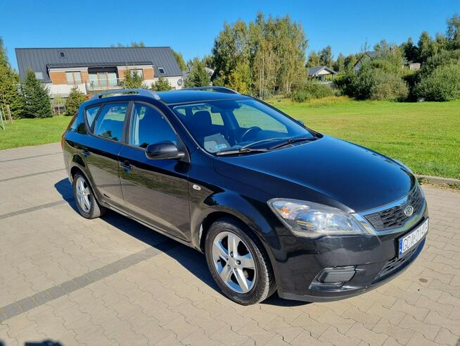 Kia Ceed LIFT 1,4 benz, niski przebieg, klimatyzacja, niskie spalanie