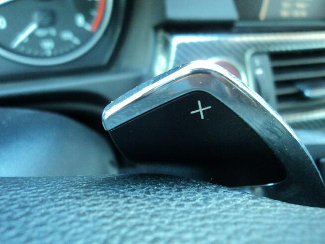 sprzedam ładne BMW 328i 3.0 230KM