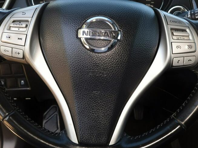 Nissan Qashqai 1.6 Navi Panorama Kamery 360