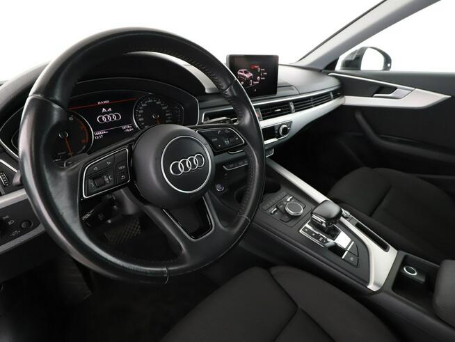 Audi A4 2.0 TFSI Automat Sport Ultra S-line Climatronic Navi Grzane Fotele LED
