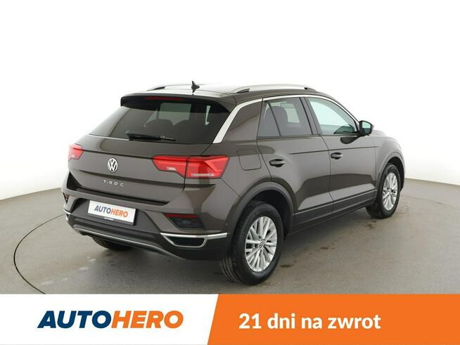 Volkswagen T-Roc DSG klima auto navi kamera i czujniki parkowania
