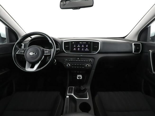 Kia Sportage Business Class niski przebieg navi kamera grzane fotele tempomat klima