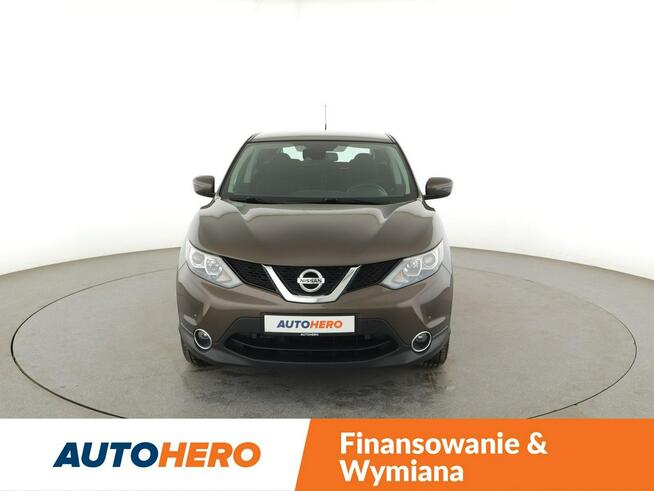 Nissan Qashqai Navi Kamera cofania Klimatyzacja Podgrzewane fotele Hak Bluetooth