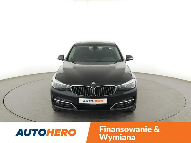 BMW 318 2.0d GT Luxury Line Panorama Navi Tempomat Grzana Skóra Kamera LED
