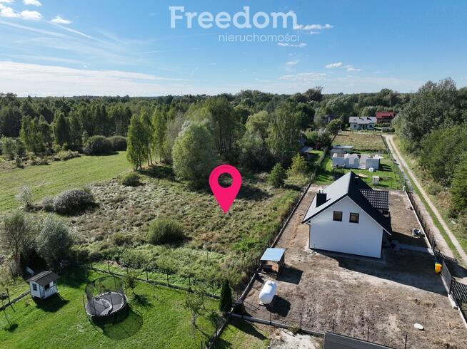 Duża działka niedaleko stacji PKP, mpzp, media