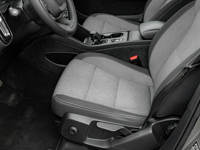 Volvo XC 40 WJ6471K#T3 Momentum Pro Podgrz.f I kier K.cofania Salon PL VAT 23%