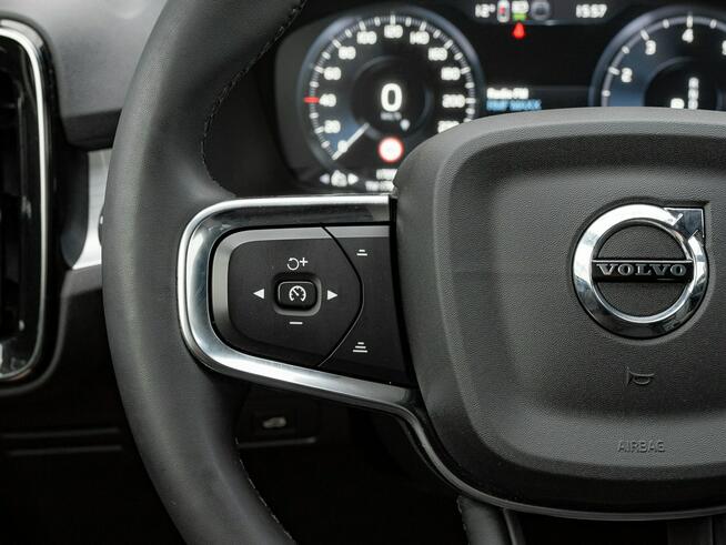 Volvo XC 40 WJ6471K#T3 Momentum Pro Podgrz.f I kier K.cofania Salon PL VAT 23%