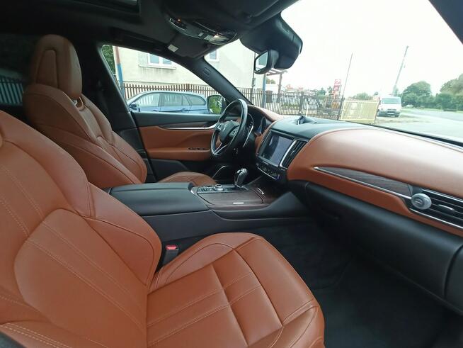 Maserati Levante bogata opcja, ładny stan