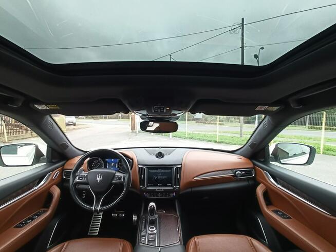 Maserati Levante bogata opcja, ładny stan