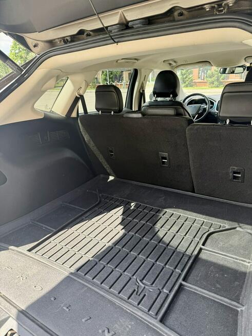 Ford EDGE Titanium AWD bezwypadkowy