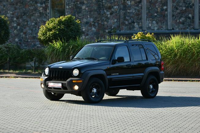Jeep Cherokee KJ 2.4 147KM Manual GAZ XII.2004r. Polski SALON Klima 4x4 HAK Zadbany