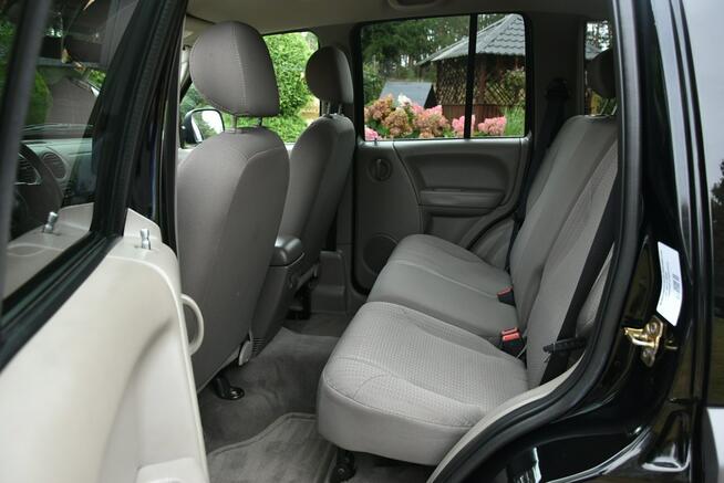 Jeep Cherokee KJ 2.4 147KM Manual GAZ XII.2004r. Polski SALON Klima 4x4 HAK Zadbany