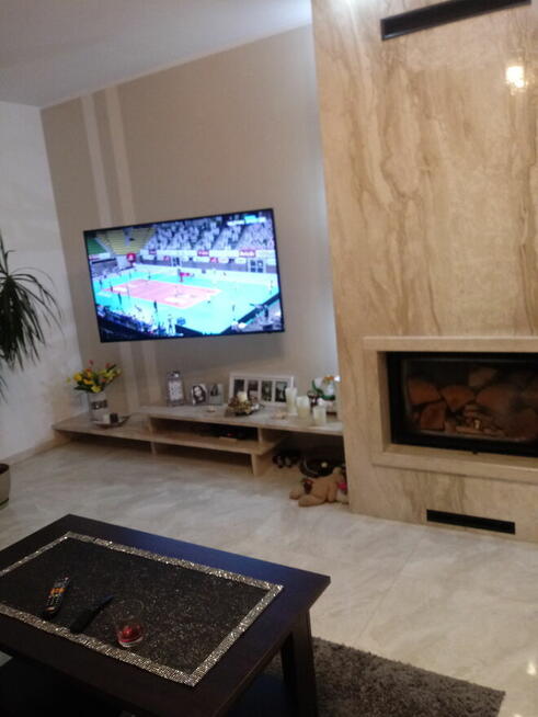 Blaty kuchenne łazienkowe, schody,parapety, kominki