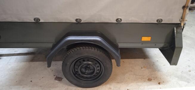 Przyczepka samochodowa