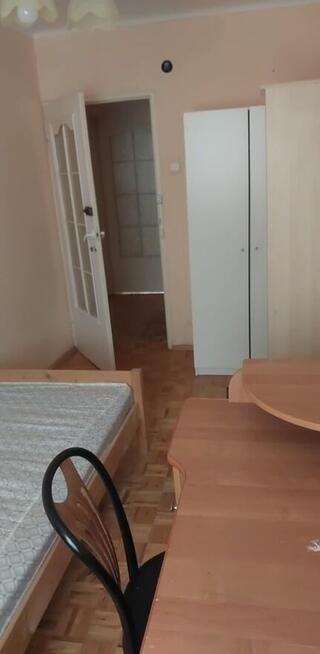 Wynajmę przytulny, umeblowany pokój