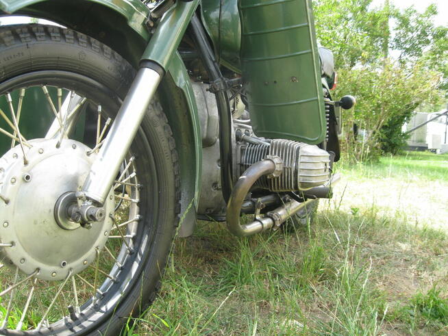 Sprzedam: Ural 650 Dniepr motocykl z wózkiem bocznym.