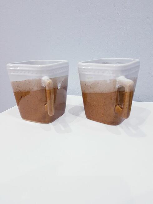 Porcelanowe filiżanki alla latte