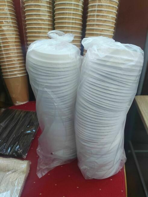 Kubki do Kawy napojów z tektury papieru Jednorazowe pokrywka