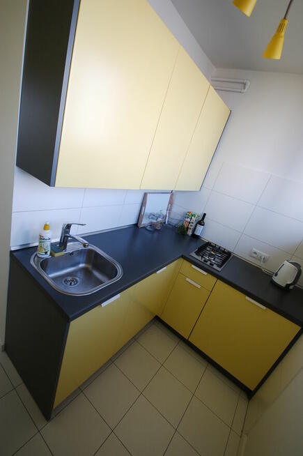 Jasne, pozytywne 2-pokojowe mieszkanie z balkonem ul. Rydla