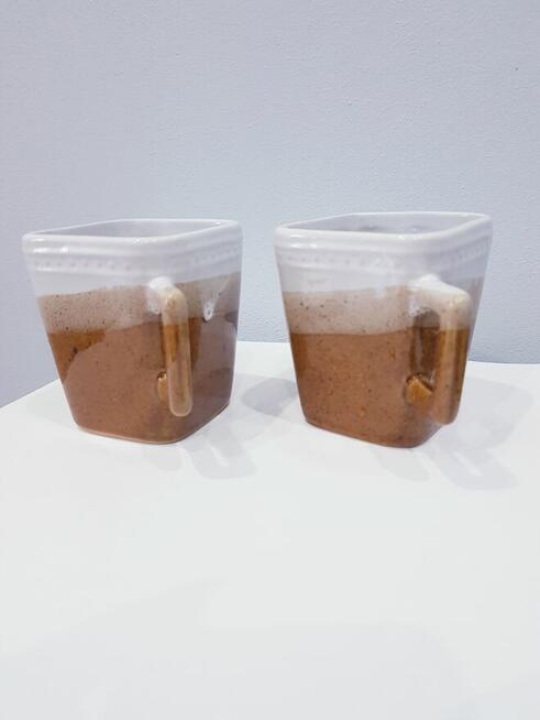 Porcelanowe filiżanki alla latte