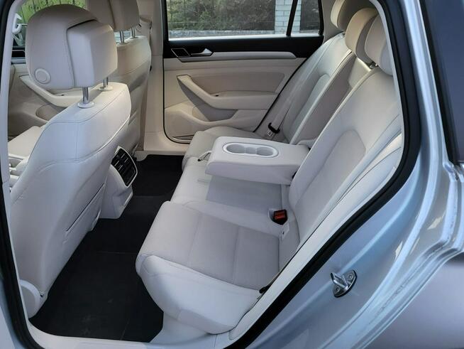 Volkswagen Passat Grzane fotele Klima