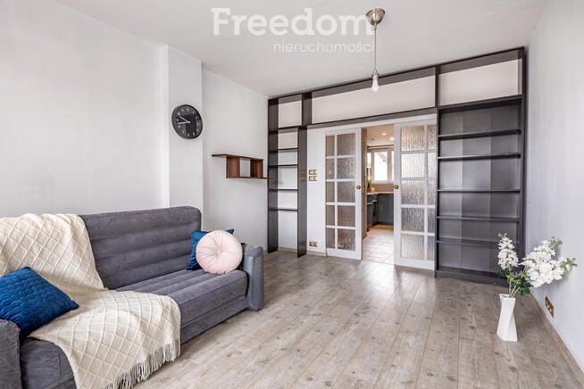 Klimatyczne mieszkanie w zabudowie szeregowej