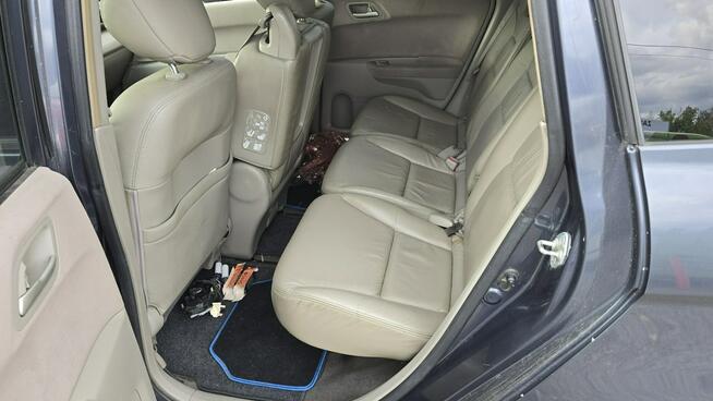 Honda FR-V Bogate wyposażenie