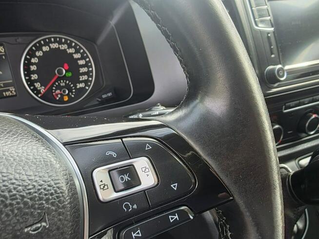 Volkswagen Multivan 2.0 TDI 150 KM, DSG, Nawigacja, Klimatyzacja, Alu, Isofix, Tempomat