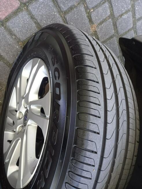 Volvo XC 60 2.0D D3 Skóry Ledy Nawigacja Nowe Opony Bezwypadkowy Bardzo Zadbany