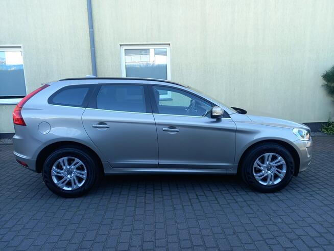 Volvo XC 60 2.0D D3 Skóry Ledy Nawigacja Nowe Opony Bezwypadkowy Bardzo Zadbany