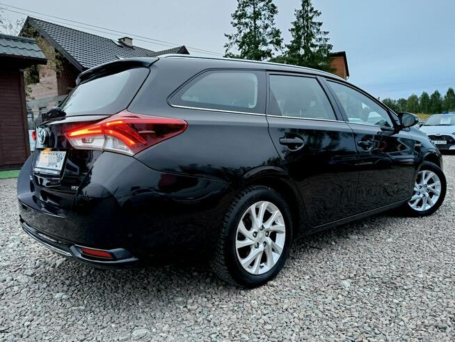 Toyota Auris 1.8vvti*Hybrid*Lift*Kombi