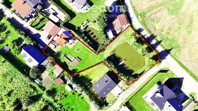 Domek z ogrodem i stawem w Suszu na sprzedaż