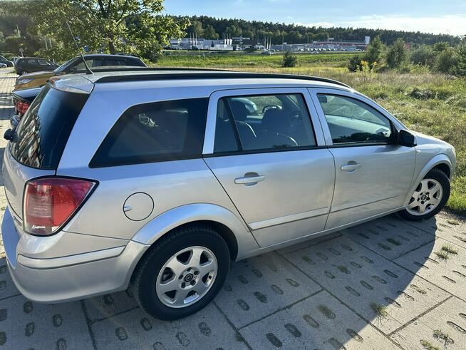 Opel Astra Nowe opony wielosezonowe, nowe turbo, nowe sprzęgło, klimatronik