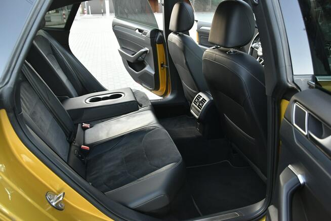 Volkswagen Arteon 4Motion 2.0TDi 239KM DSG 2019r. R-Line Kamera LEDy Panorama