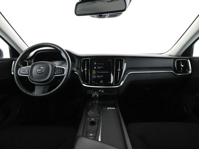 Volvo V60 Business automat navi PDC tempomat LED