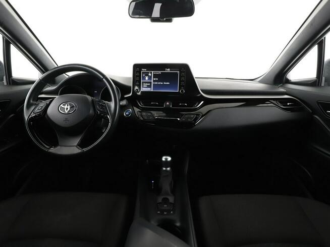 Toyota C-HR 184KM kamera grzane fotele ACC