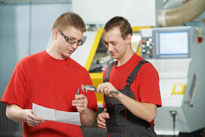 OPERATOR FREZARKI CNC (Mertingen-SL-DPK-DE)