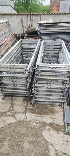 Rusztowania elewacyjne