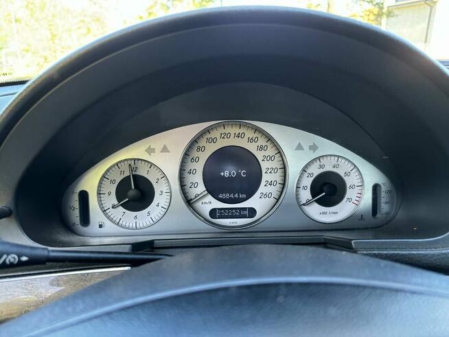 Mercedes Benz E 200 Avangarde