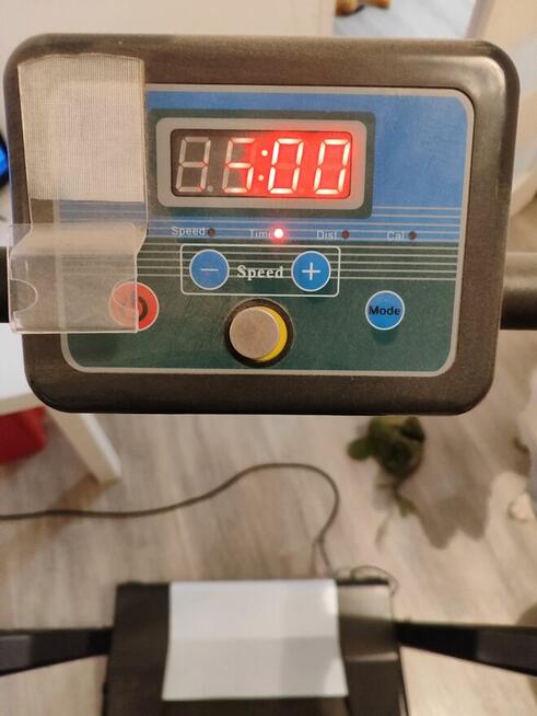 Sprzedam bieżnię elektryczną