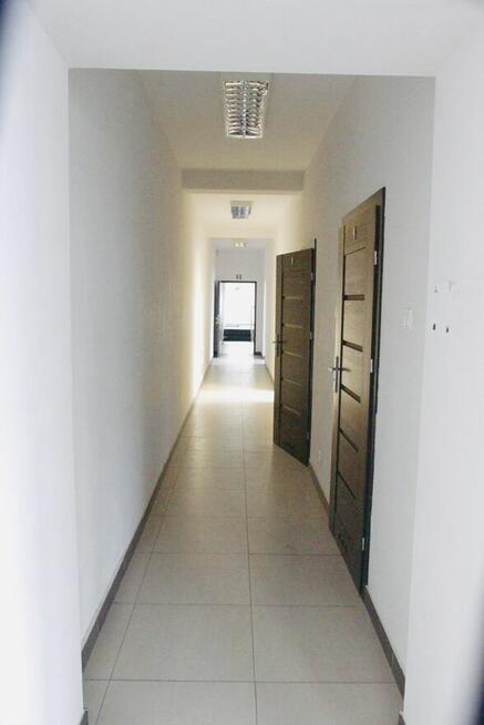 Powierzchnie biurowe 30 zł/m2 + duży parking