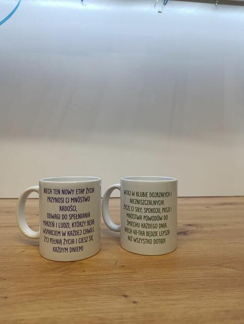 Kubek personalizowany z własną grafiką