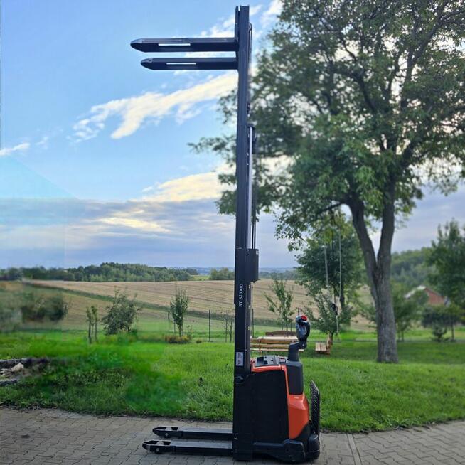 Używany paleciak elektryczny BT SWE 120 Triplex 4,15 widłowy