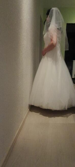 Pan w damskich ciuszkach pozna Panią